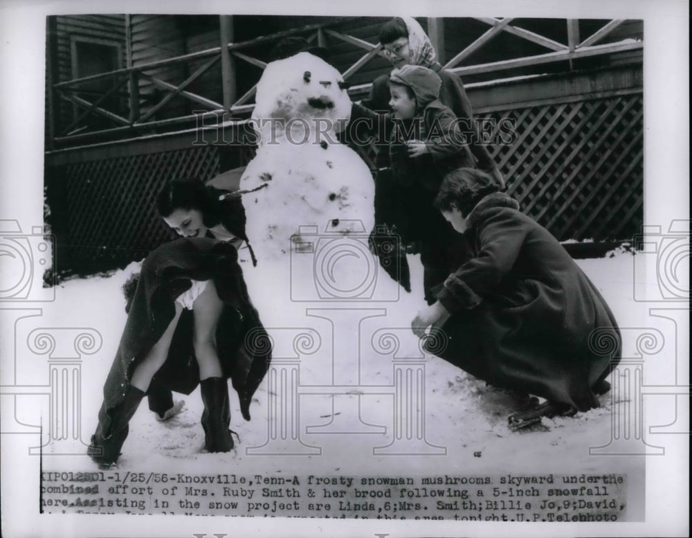 1956 Knoxville Tennessee Snowmen Ruby Smith Home Linda  - Historic Images