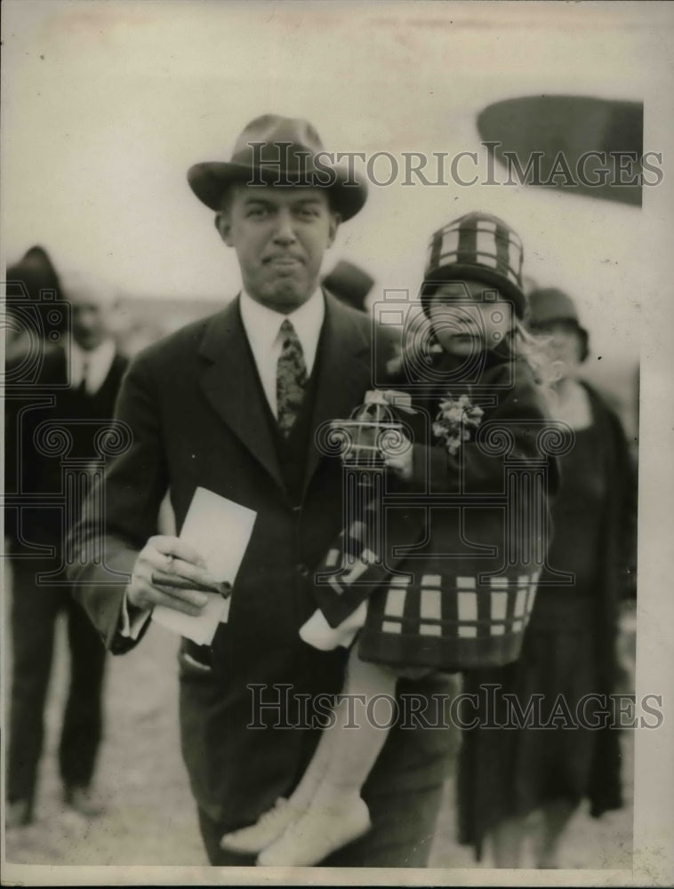 1929 Speaker of the House Nicholas Longworth and daughter Paulina. - Historic Images