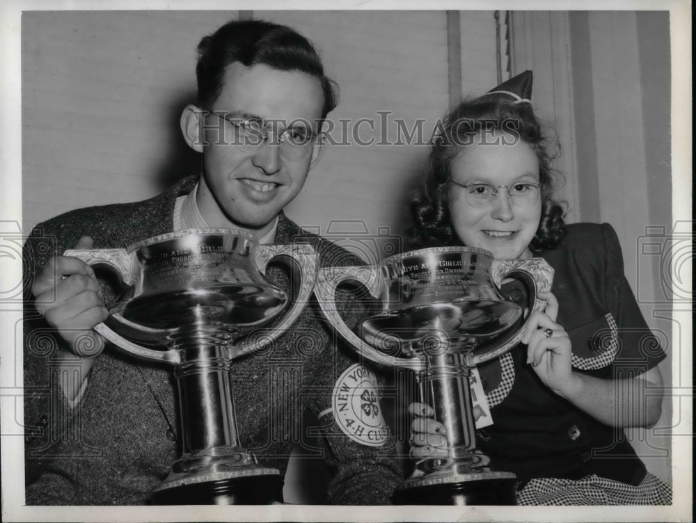 1942 NAtl 4 - Historic Images