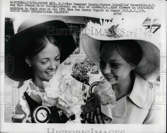 1970 Press Photo Miss Somerset County Maureen Quinn & Miss Newark State College - Historic Images