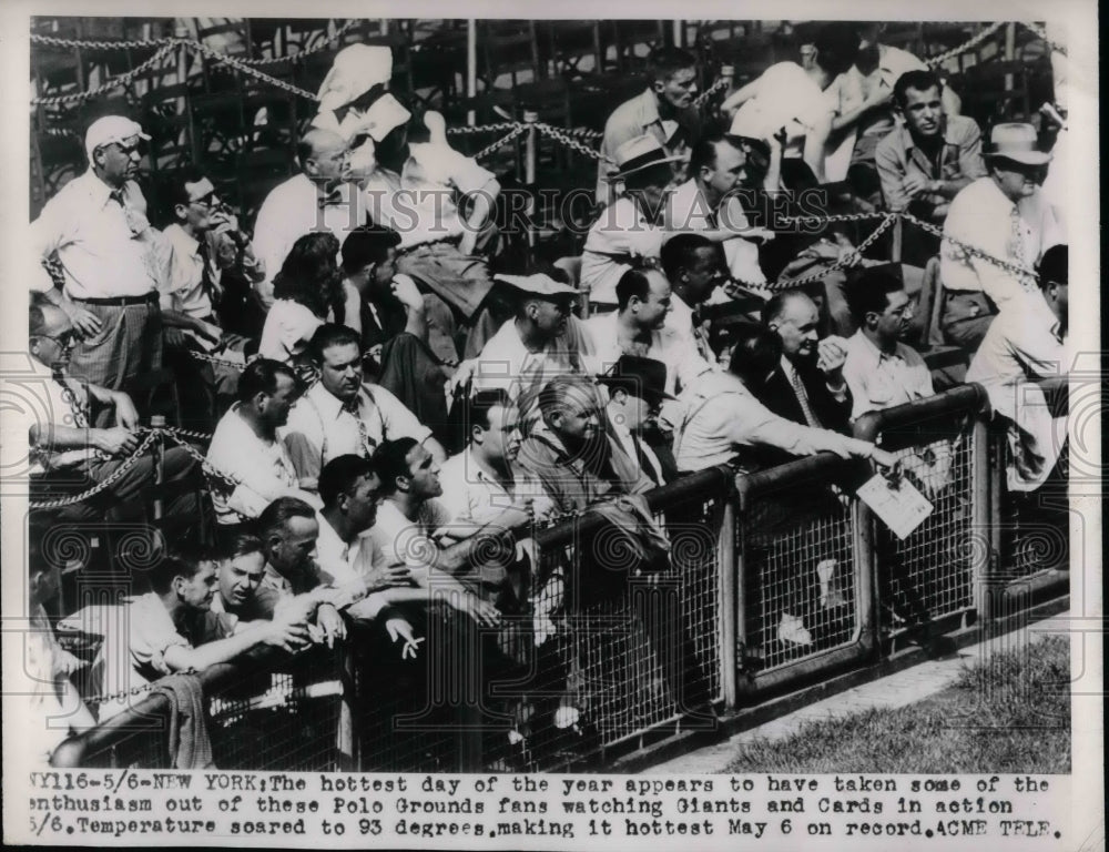 1949 Press Photo Crowd Watched Giants & Cardinals Game In High Heat - nea66373 - Historic Images