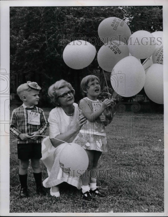1967 Anthony Burchard Dawn Marie Queen  - Historic Images