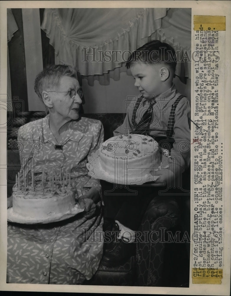 1948 Press Photo Michael Romano, age 4 &amp; Mrs Emelia Stromberg 88 on Leap day-Historic Images