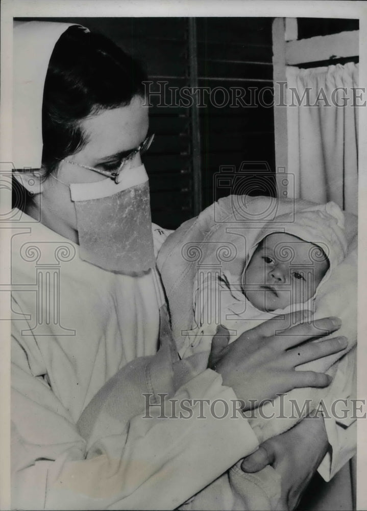 1939 Shirley Ann Fisher with Nurse in Kansas City  - Historic Images