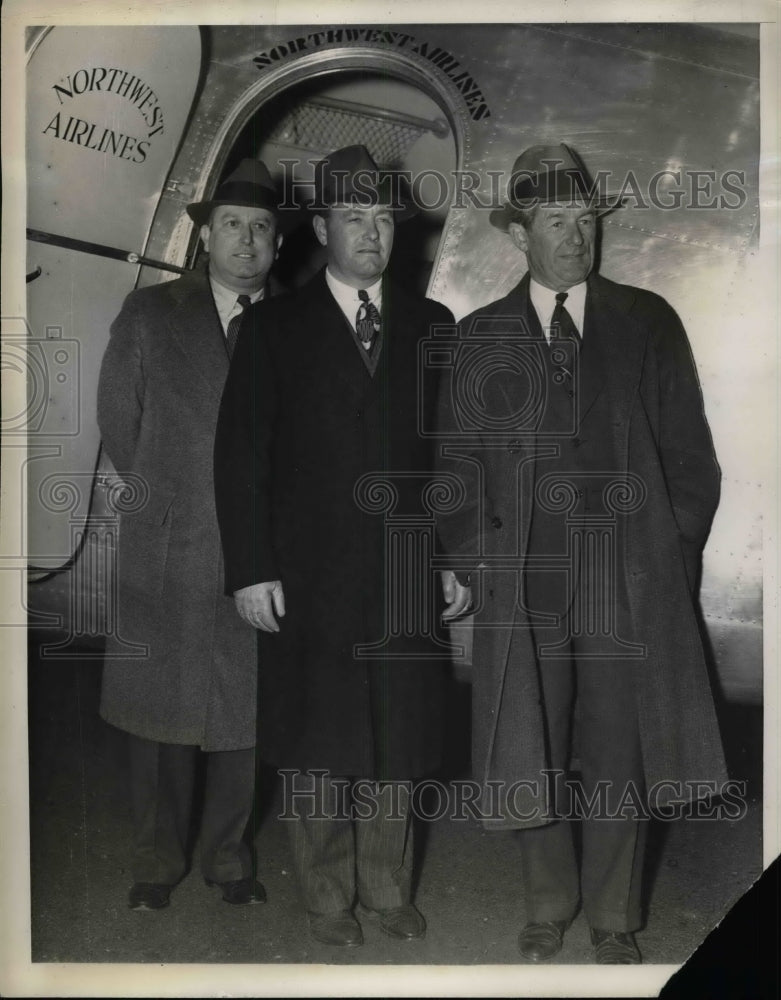 1937 Joe Johnson, Croil Hunter of Northwestern Airways, R.C. Lilly - Historic Images