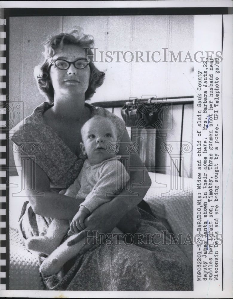 1961 Mrs. Barbara Jantz with Son Timothy, Husband James Jantz Slain - Historic Images