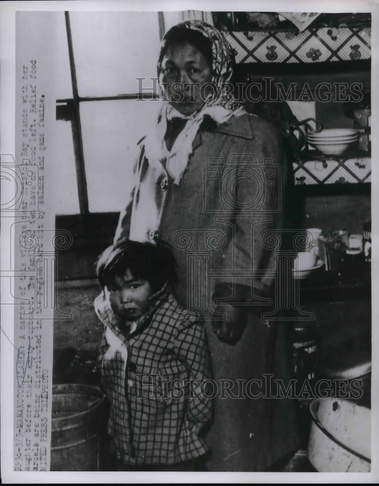1954 Press Photo Salmon and Game Famine Victims in Manokotak, Alaska - nea67190 - Historic Images