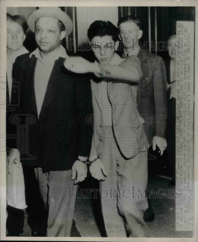 1947 Press Photo Carl DeFlumer, 15, leaving Supreme Courtroom in Albany, NY - Historic Images