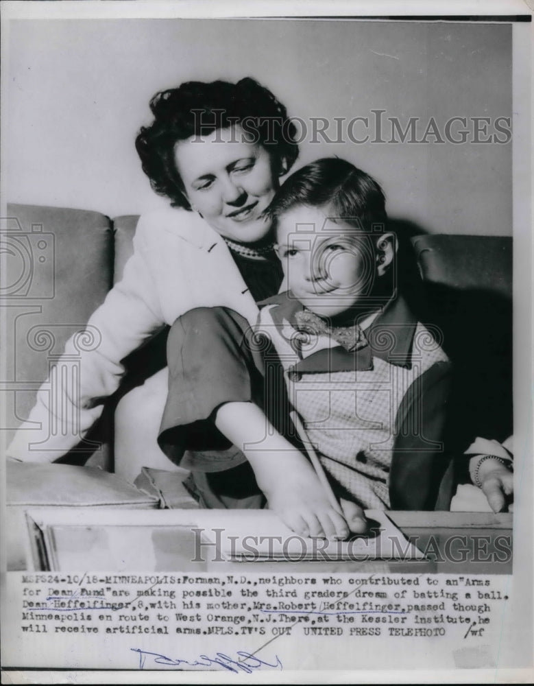 1954 Mrs Robert Heffelfinger &amp; son Dean to recieve new arms - Historic Images