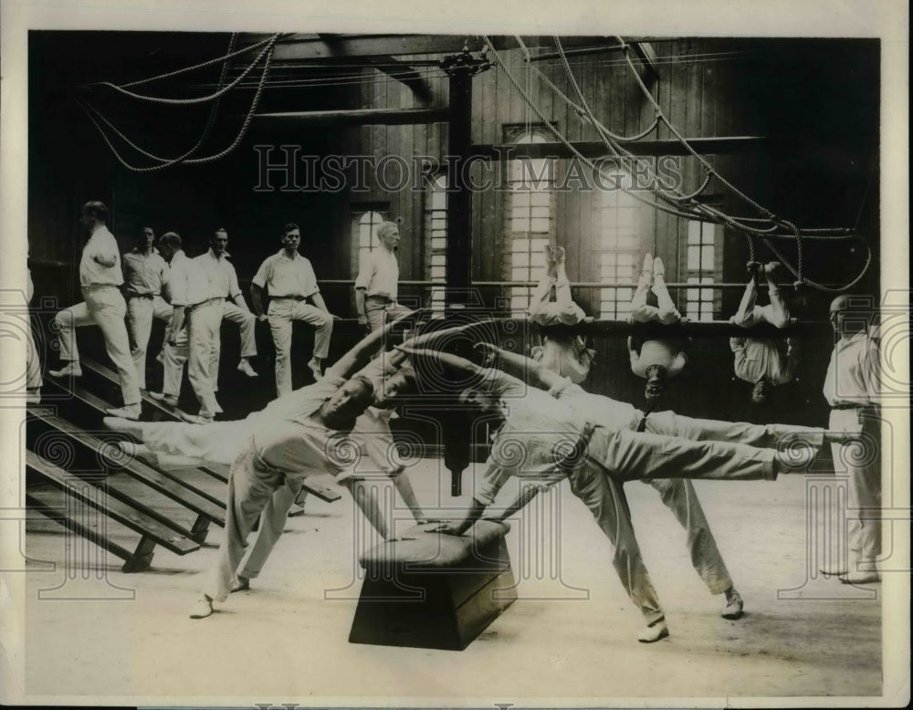 1926 Press Photo Physical Training Teachers Demonstrate Massed Vaulting - Historic Images