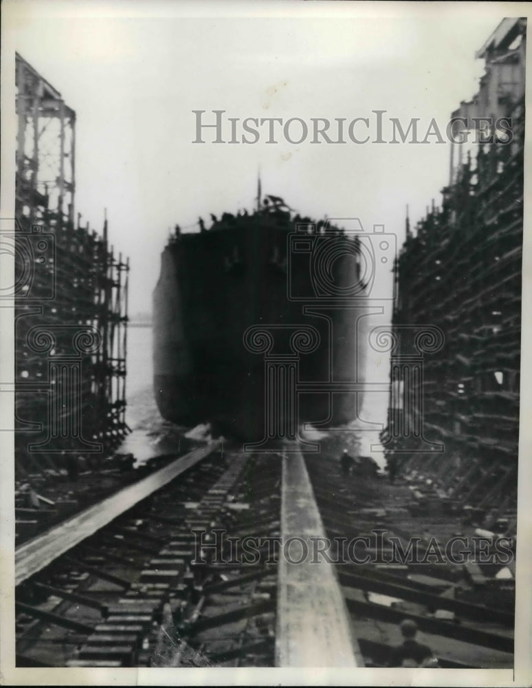 1937 Front View SS Mobilgas Largest Tanker American Merchant Marine - Historic Images