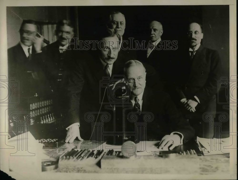 1930 Press Photo General John J. Pershing using trans-Atlantic phone service - Historic Images