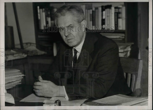 1938 Press Photo William Gilroy newspaper columnist - nea67709 - Historic Images