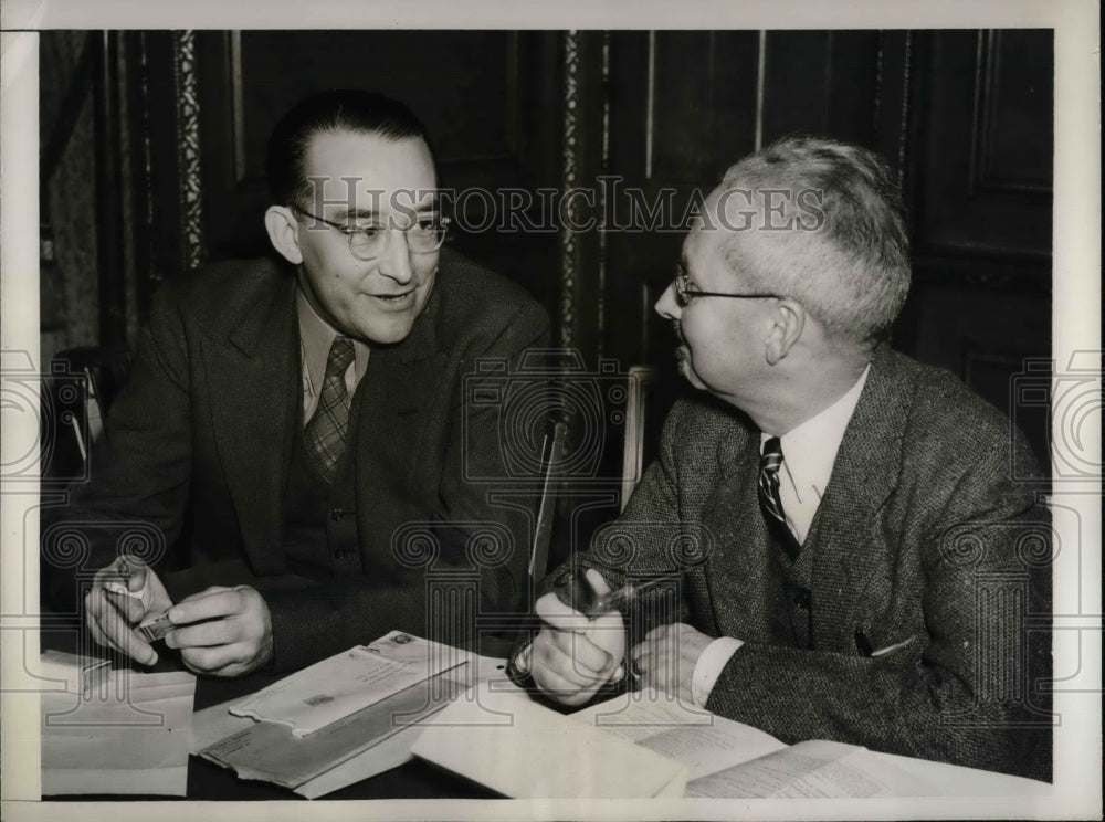 1937 Caspar Kraemer and George Miller Calhoun Philological meeting - Historic Images