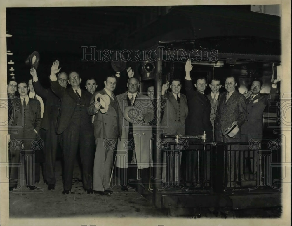 1934 Sportswriters Leaving Grand Central Station - Historic Images