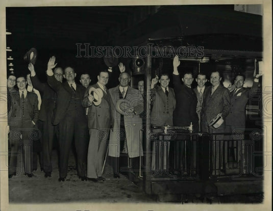 1934 Sportswriters Leaving Grand Central Station - Historic Images