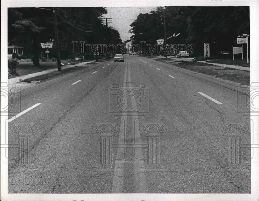 Mentor Looking East Euclid  - Historic Images