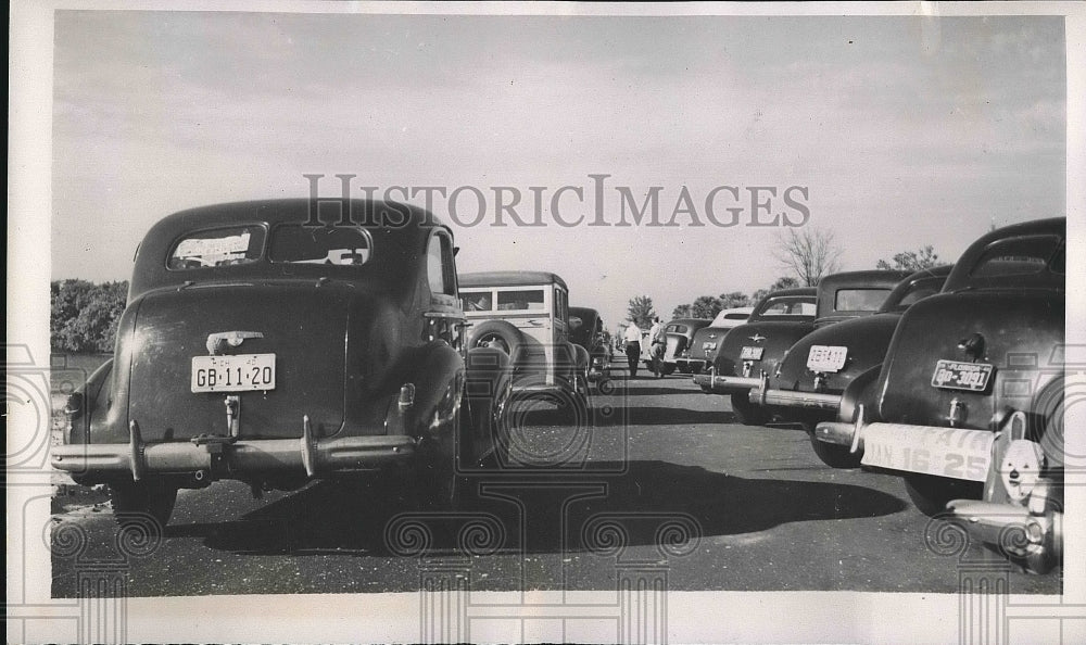 1941 Press Photo Packed highways full of Palm Beach, Flo. tourists - nea68279 - Historic Images