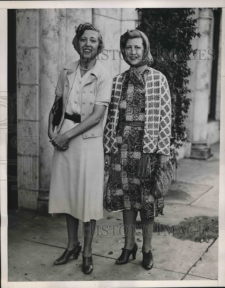 1938 Press Photo Lillian Hogan Of NY &amp; Mrs Cyril Arthur od London - nea68519 - Historic Images