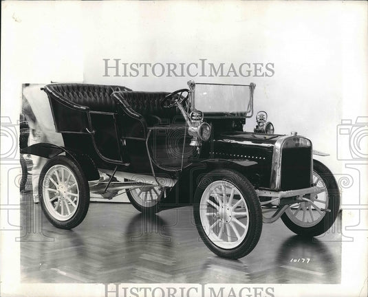 1946 The Ford Model - Historic Images