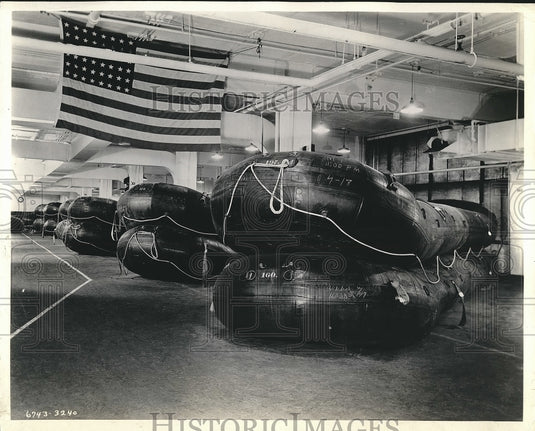 1943 Press Photo Floats waiting for delivery. - nea68790-Historic Images