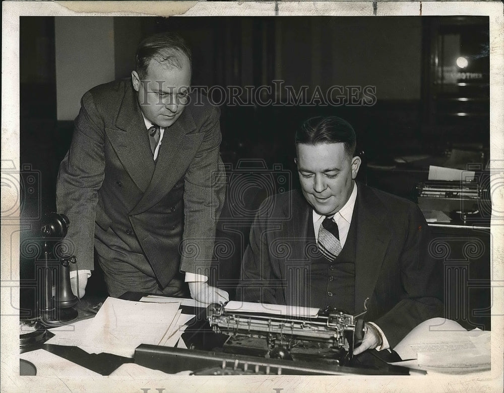 1940 H.C. Atkinson Unemployment Administrator &amp; W.F. Searle - Historic Images