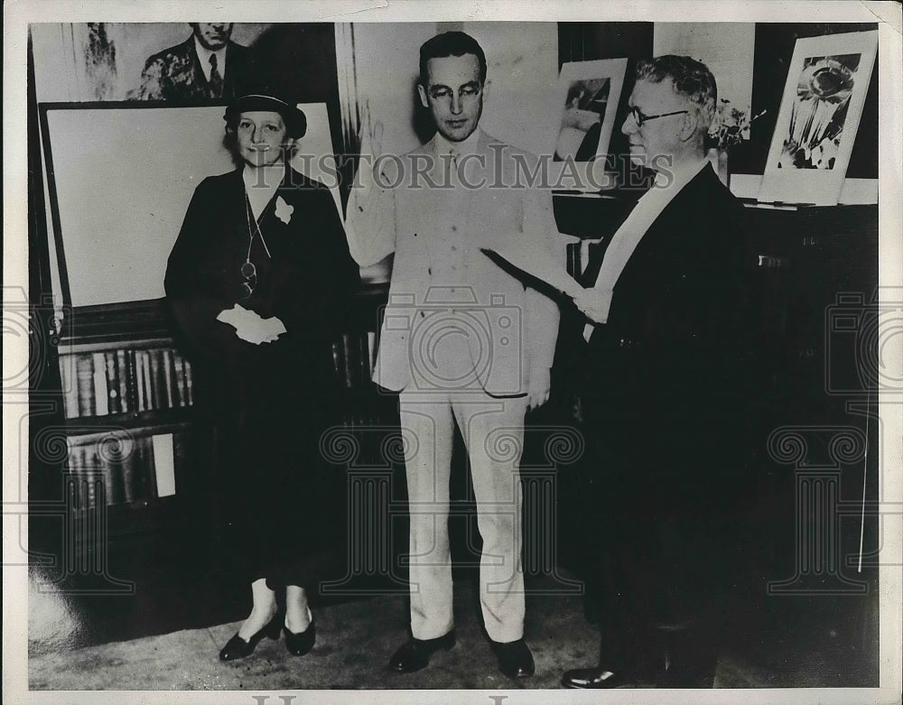 1934 Press Photo Arthur J. Altmeyer, Madame Perkins, Chief Clerk Samuel Gompers-Historic Images