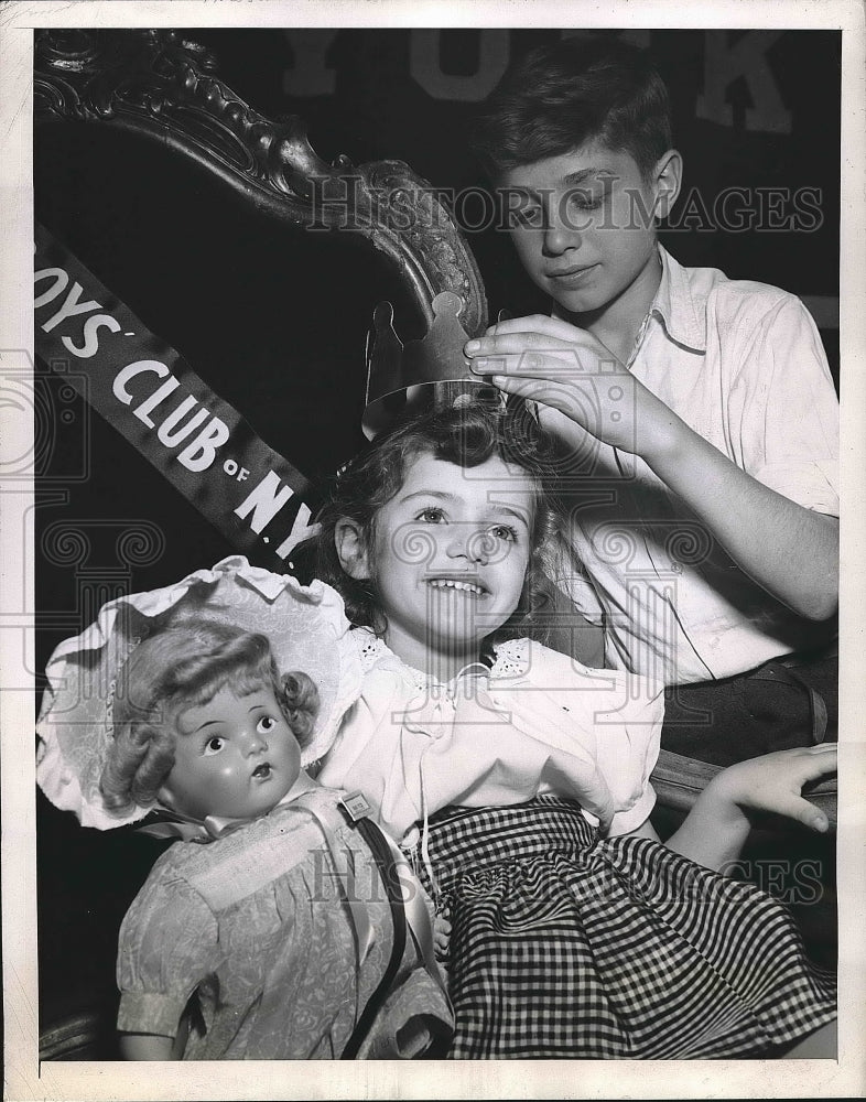 1945 Nicholas Frustagi and his sister Annette  - Historic Images