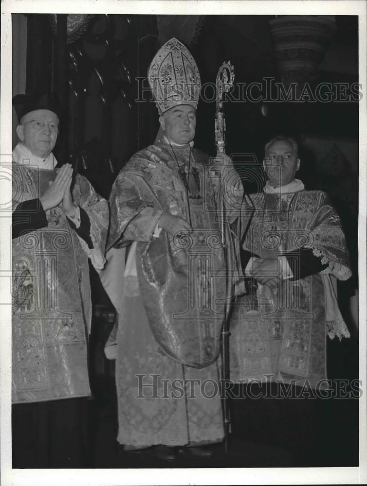 1942 Bishop Edward Francis Hoban Catholic Diocese Cleveland Ceremony - Historic Images
