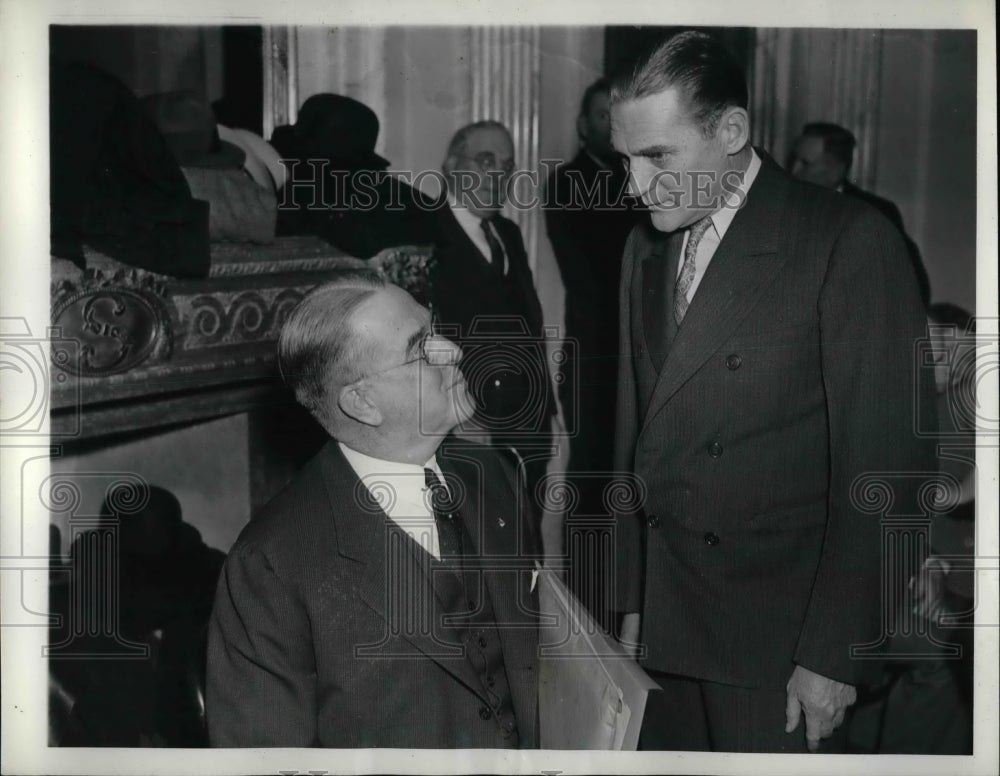 1935 Press Photo Arthur P. Homer Senator Gerald P. Nye - nea69526 - Historic Images