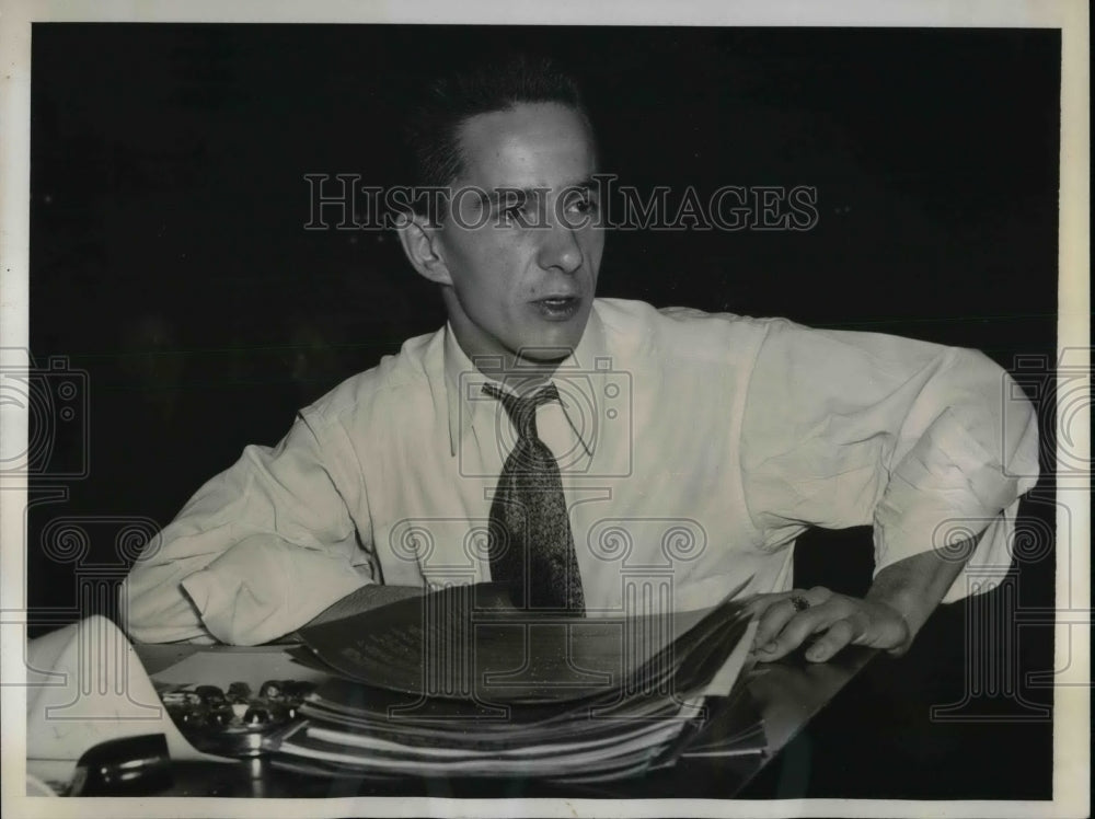 1939 Michael Howsowick testifies regarding Communism  - Historic Images