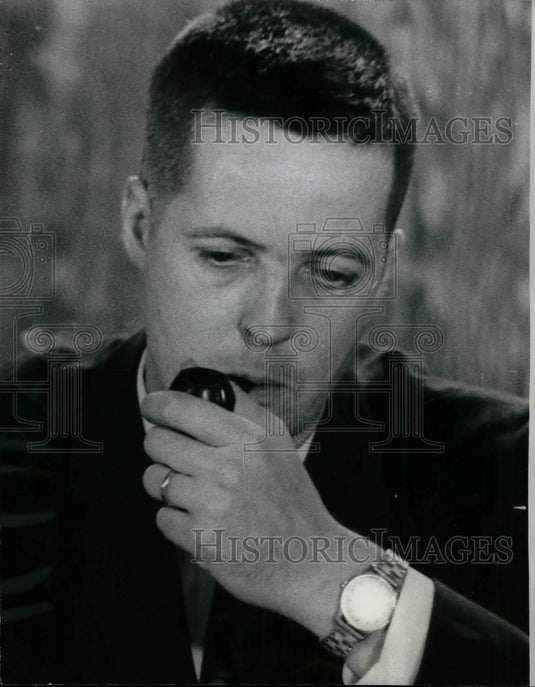 1965 Joseph Kerwin to join astronaut training at Houston, Tx - Historic Images