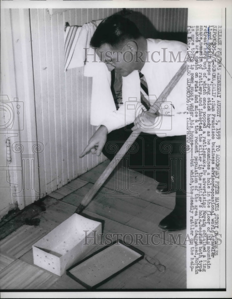 1959 Press Photo Lloyd Borain at his Sonoma, Calif. home - nea69780 - Historic Images