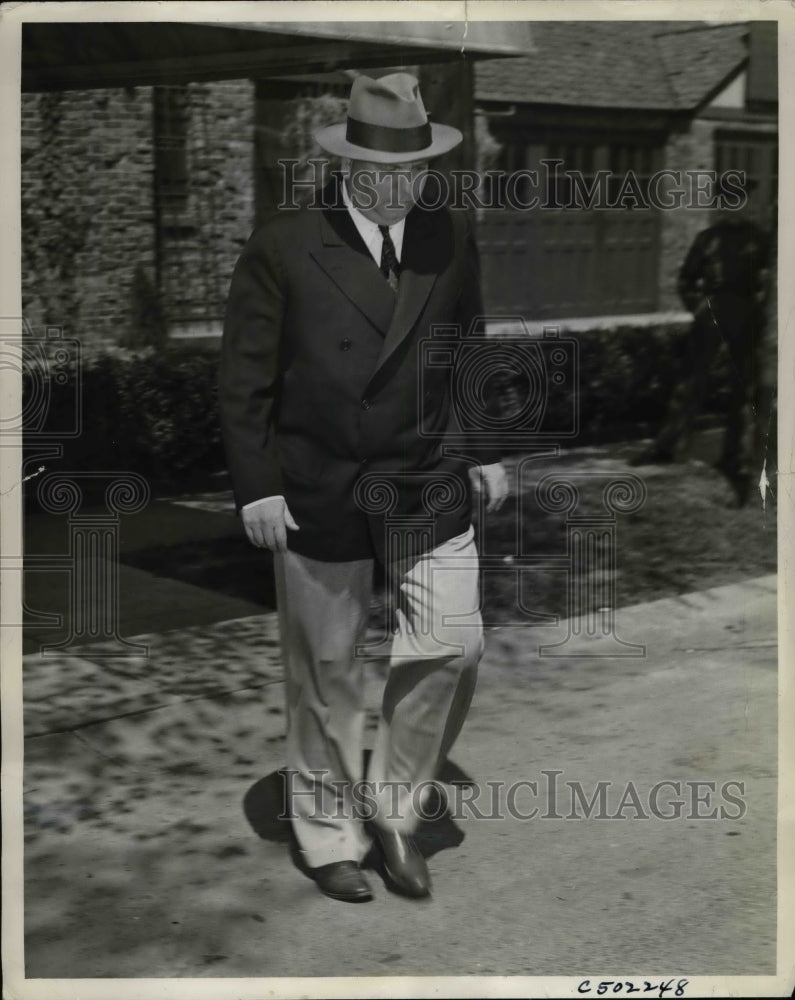 1939 Press Photo Kansas City, Mo. Philip Abby after IDing Ed Schneider&#39;s body - Historic Images