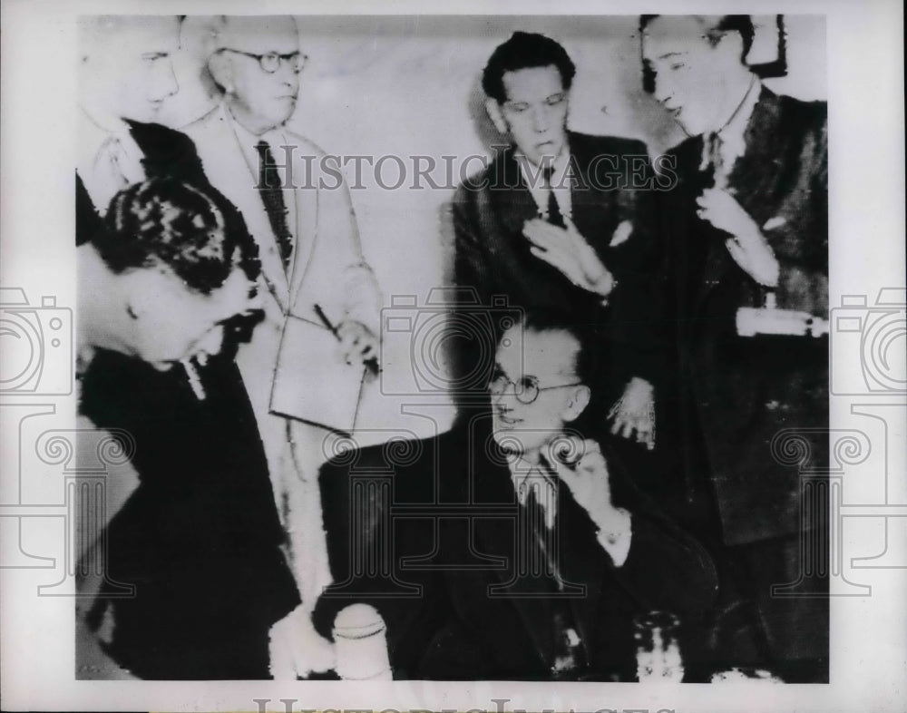 1953 Edgar Sanders, British Businessman after released by Hungarian - Historic Images