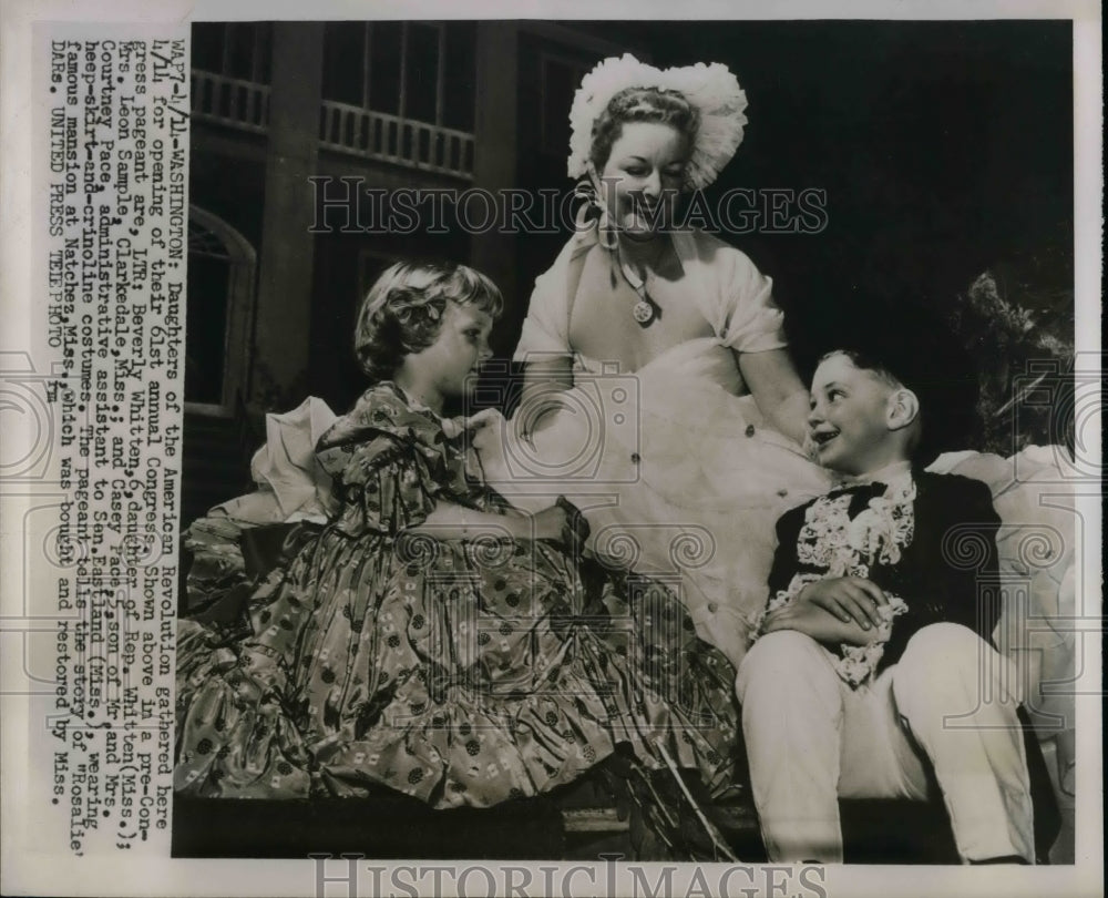 1952 Beverly Whitten,Mrs. Leon Sample,&amp;Casey Pace Congress Pageant - Historic Images