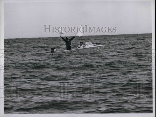 1965 Harbor Police  - Historic Images