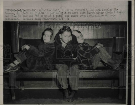 1949 3 Kids Picked Up by Chicago Police Walking to Indiana - Historic Images