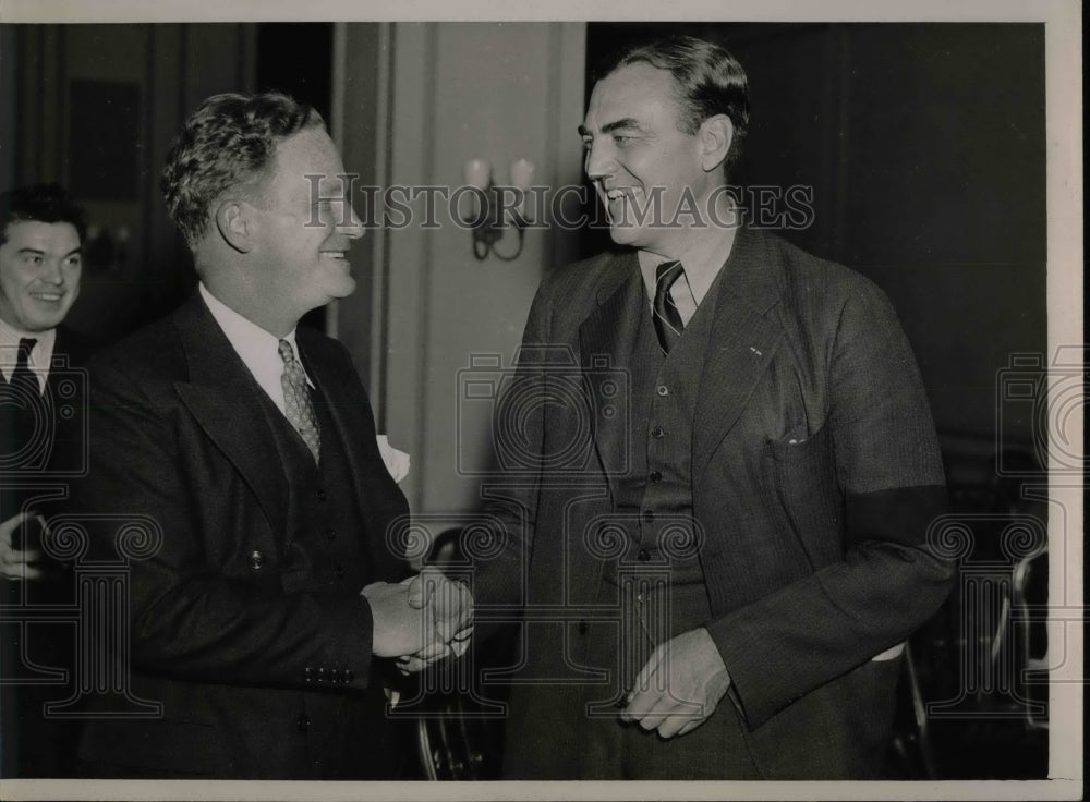 1936 John Hamilton & Hamilton Figh  - Historic Images