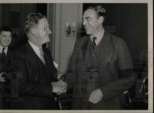 1936 John Hamilton & Hamilton Figh  - Historic Images