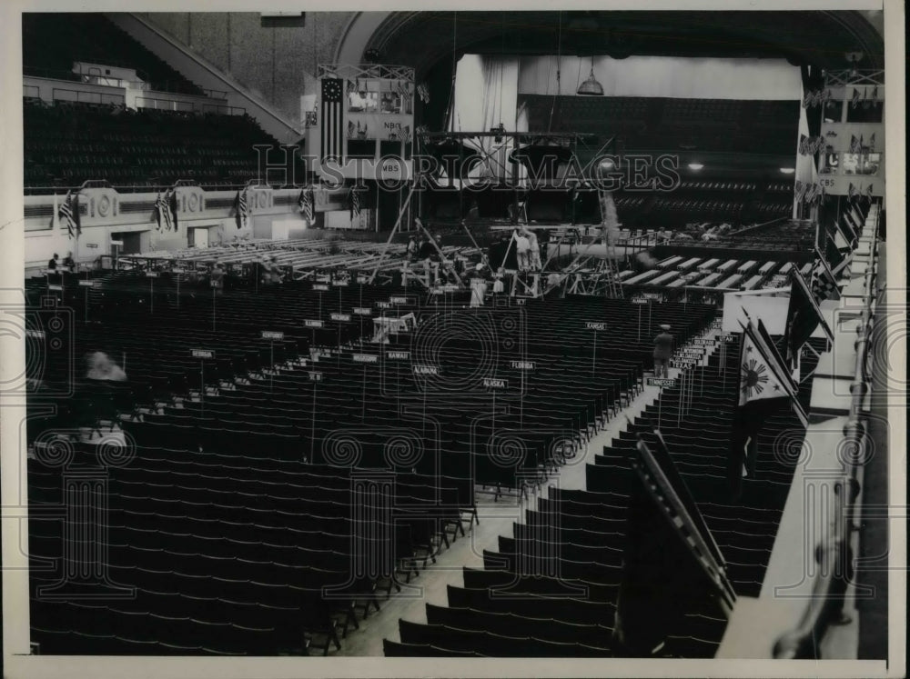 1938 Press Photo Preparing auditorium for convention - Historic Images