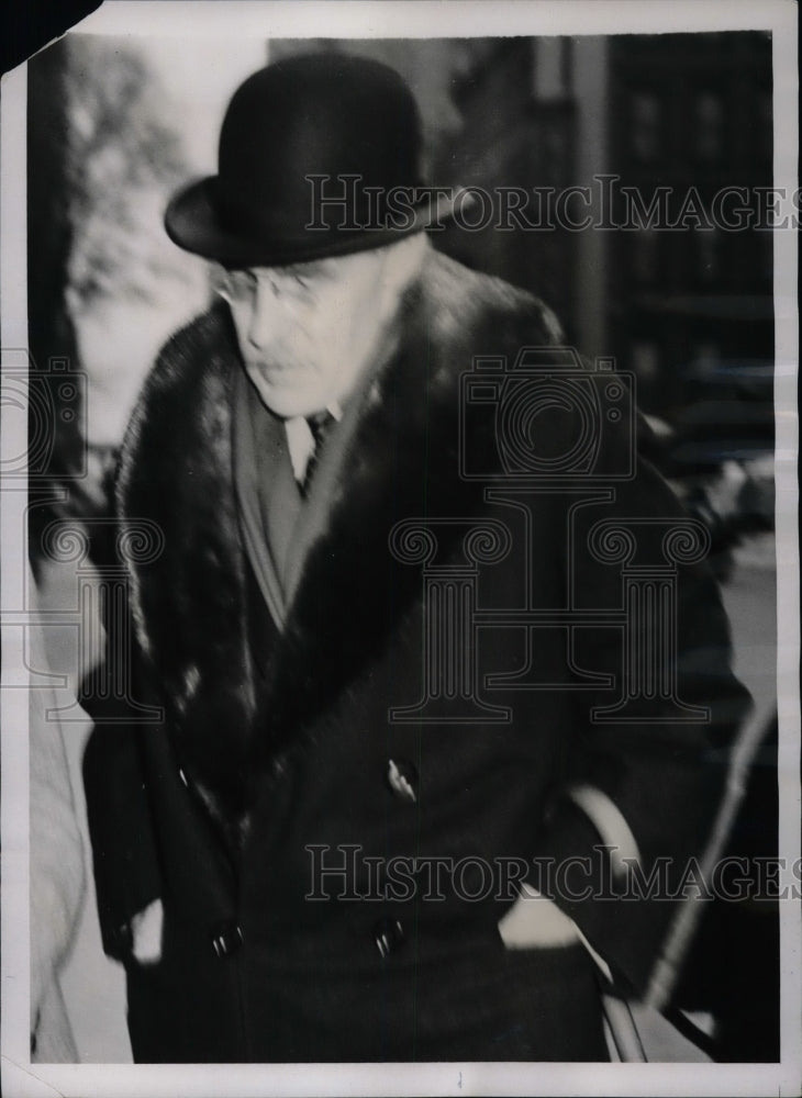 1938 Press Photo Amos R.Pinchot,at the funeral of her Actress daughter in N.Y. - Historic Images
