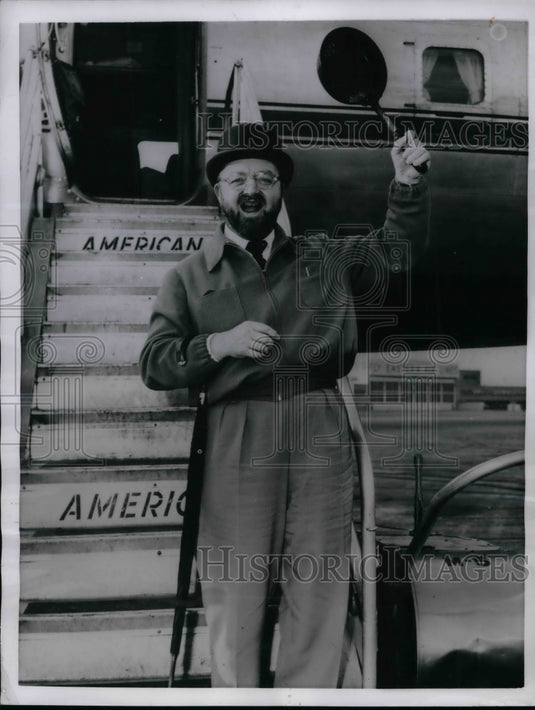 1956 Philip Harden, Great Britain's Culinary Ambassador  - Historic Images