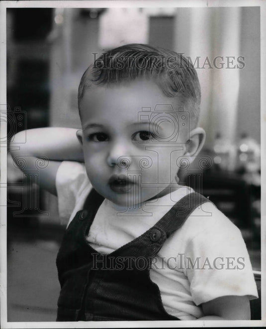 1957 Press Photo Luther Hawley of Midland Texas After Haircut - nea70271 - Historic Images