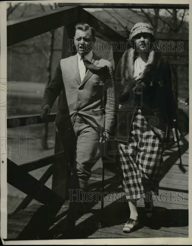 1923 Mr. and Mrs. M.K. Duval of New York.  - Historic Images