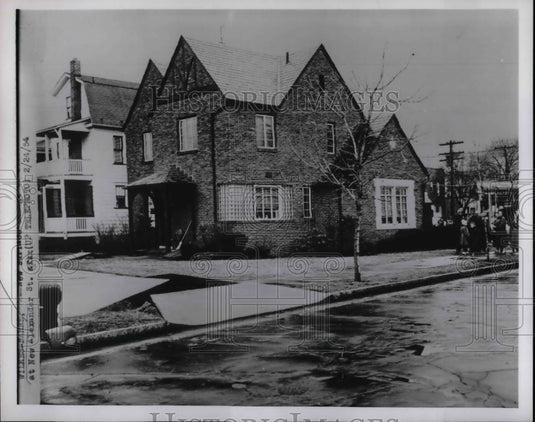 1954 View of Houses on New Alexander Street  - Historic Images