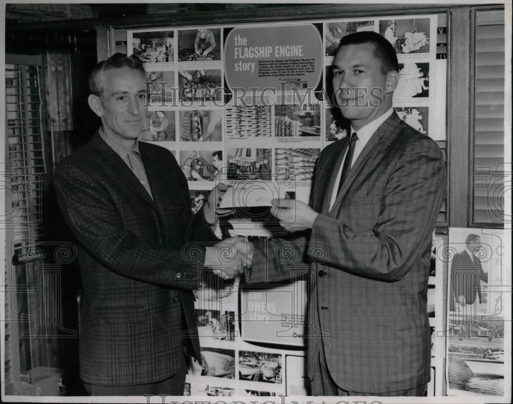 Press Photo Walt Chio & Don Seith of Owens Yacht sales - nea70460-Historic Images