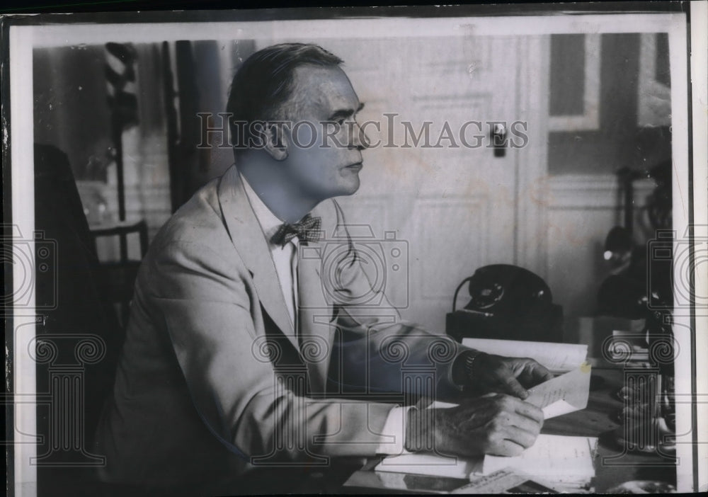 1956 Press Photo Governor Christian Herter Interview About Vice President Nixon - Historic Images