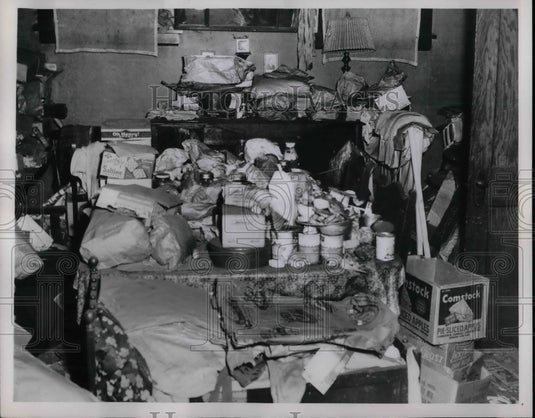 1953 Henry Scheuermann's home before being cleaned up  - Historic Images