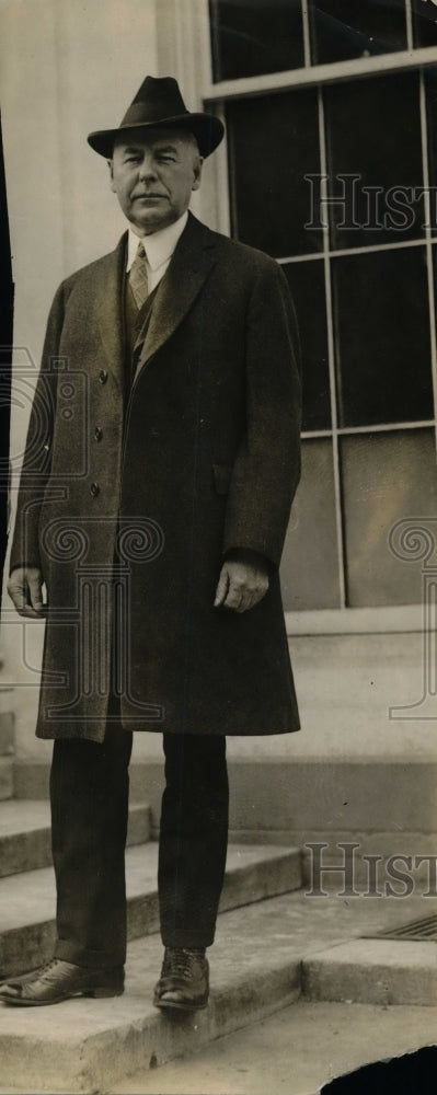 1925 Press Photo Congressman James Frear returning home - Historic Images